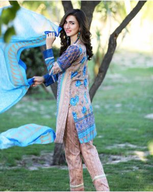 Mahae Embroidered Lawn 2017 - 06B